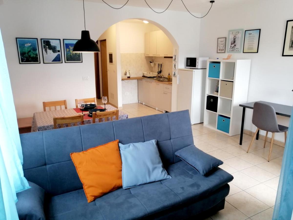 Apartment Layla - Intermezzo With Sea View In Center Of 拉巴克 外观 照片